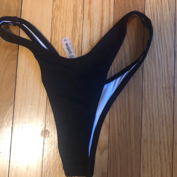 Women’s bikini red top by Meshki and black bottoms by Shein - Picture 6 of 13